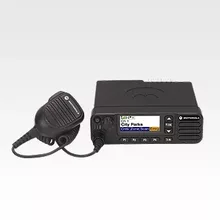 M8668i M8660i 高端车载台